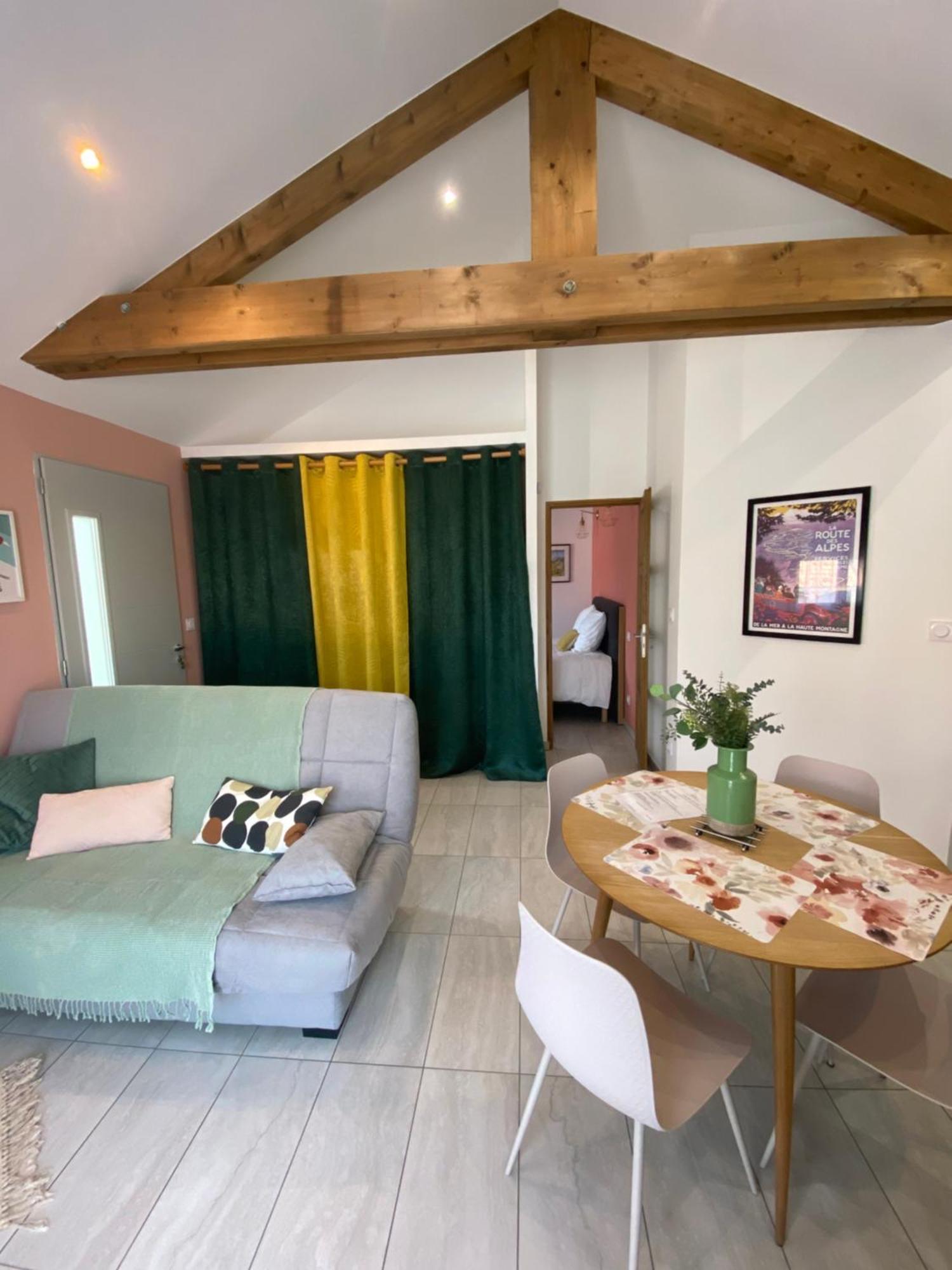 Appartement 2 A 4 Personnes, Une Pause Au Vert Chateauvieux  Exteriér fotografie